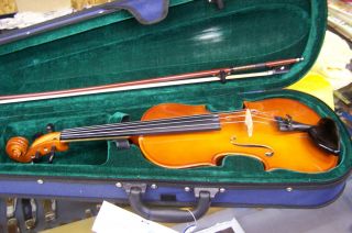 CREMONA SV50 VIOLIN FIDDLE 4 4 SIZE CASE AND BOW SLIGHTLY USED