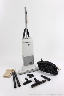 Electrolux Aerus 3500 SR Upright Vacuum Cleaner w Tools