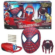 hasbro spider man deluxe rapid fire web shooter pack d