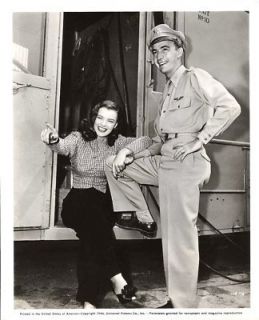 Ella Raines Husband Orig Photog with Caption 1944