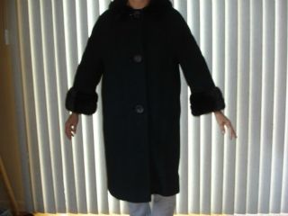 VINTAGE Womens Einiger Mills Wool Coat with Fur Trim Size Medium