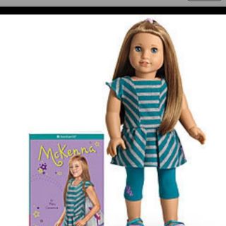 McKenna American Girl Doll of the Year 2012 and book  NIB Immediate