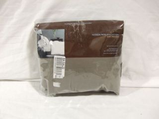 HUDSON PARK   800 Thread Count Mineral Brown Queen Fitted Sheet