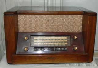 OLD PHILCO 48 482 TUBE RADIO AM/FM SHORTWAVE #J62