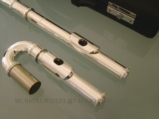 Dont miss this opportunity to own an absolutely beautiful flute.