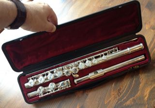 Yamaha YFL 221SII Silver Plated Flute Great Condition