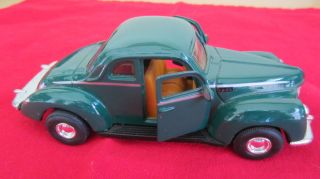 Tootsietoy 1940 Ford Coupe Scale Metal Toy Model Car Green