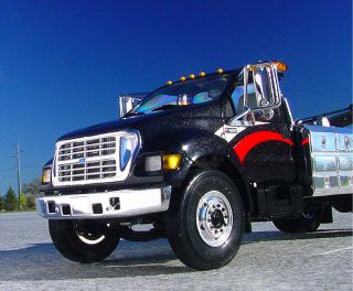 Very Limited 2002 Ford F650 100th Anniversary Wrecker First Gear Tow