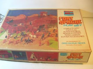 Vintage  Fort Apache Play Set