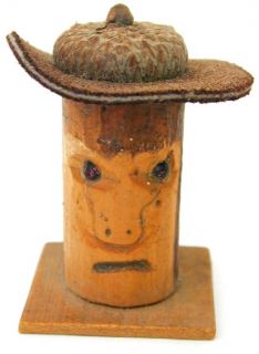  Art Carved Wood Heads with Acorn Cap Hats Ray Fisher Washington Co. VA