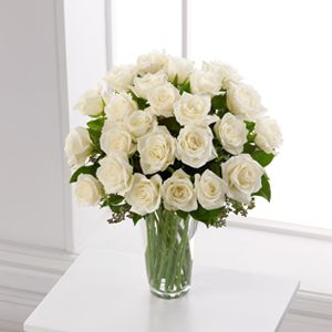 The FTD® White Rose Bouquet S3 4308 Flower Delivery