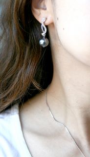 Swarovski Pearl Sterling Silver Elegant Wave Earrings White Dark Grey