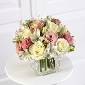FTD Speak Softly Bouquet C19 4158 Flower Delivery