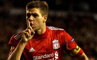 Steven Gerrard jersey Liverpool Football Club YOUTH MEDIUM Standard