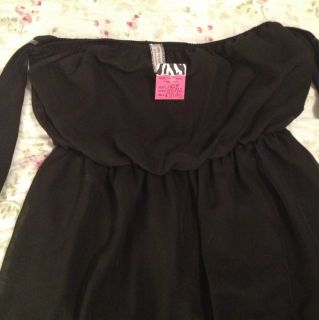 Giddy Up Glamour Black Top Size Large New with Tags