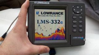Lowrance LMS 332C Fishfinder