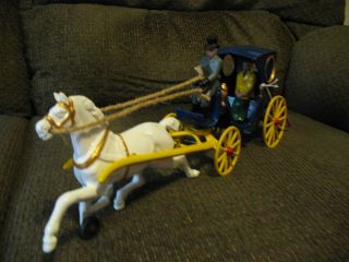 Kenton Hansom Cab with Top Hat Driver and Lady Passenger