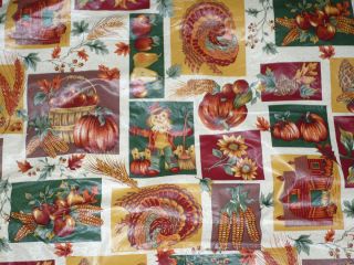 THANKSGIVING HARVEST Tablecloth Turkeys, Pumpkins, Corn, Sunflowers