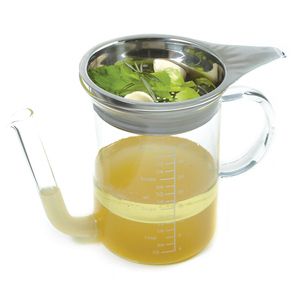 Norpro 3022 4 Cup Glass Gravy Separator with Strainer