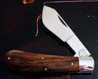 Herrick Hardware Waco Texas Cotton Sampler Knife 1960s Era Walnut
