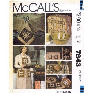 McCalls 7843 Sewing Pattern Patchwork Apron Tablecloth