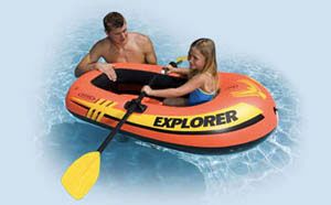 The Explorer 100 1 person boat is ideal for pools or calm waters.