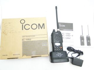 Icom IC V82 VHF Transceiver Handle Radio