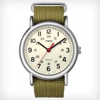 Timex Mens Weekender Olive Fabric Strap Indiglo Indiglo T2N651