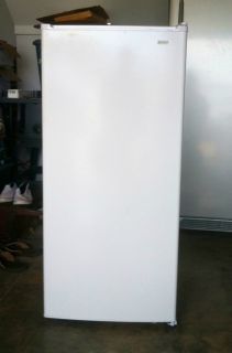 Kenmore Upright Freezer 7 5 Cubic Foot Model 564 28702700