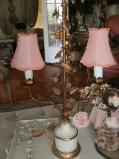 SHABBY ANTIQUE VTG ITALIAN? TOLE METAL ROSE FLOWER CANDELABRA LAMP