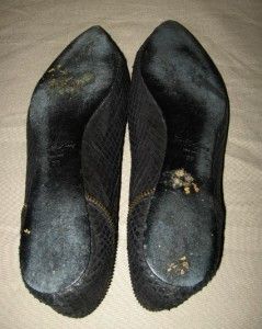 Elizabeth and James Black Lizard Flat Shoes w Zipper Accents Size 9 B
