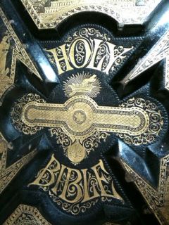  Holy Bible Clasp Unmarked Leather 1885 King James Gustave Dore