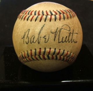 Babe Ruth Replica Single Signed Autographed Home Run Special Baseball