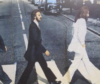 New Licensed The Beatles Abbey Road Cotton Bath Beach Pool Gift Towel John Paul  