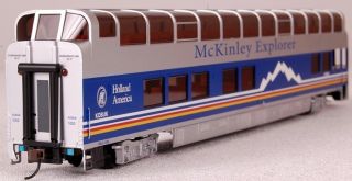 HO Scale Train Full Dome Coach Car McKinley Explorer Kobuk