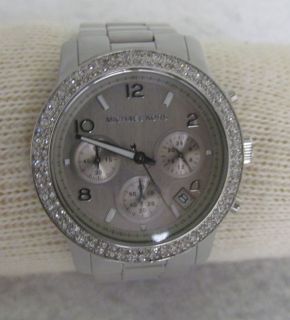 Michael Kors Chronograph Ceramic Ladies Watch   MK5566 *Pre Owned* No