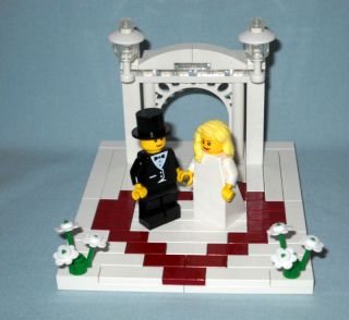 Lego Wedding Arch Cake Topper with Heart Bride Groom