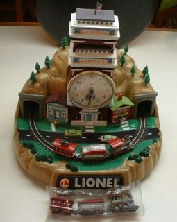 Lionel Trains Lionelville Town Square Clock Two Running Tunnel Trains