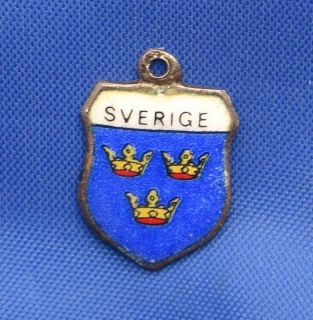 Vintage 835 Silver Enamell Travel Souvenir Shield Charm Sverige Sweden