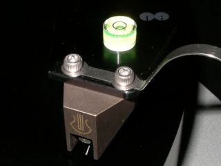 Lyra Moving Coil Cartridge Set Up Device A Spirit Level