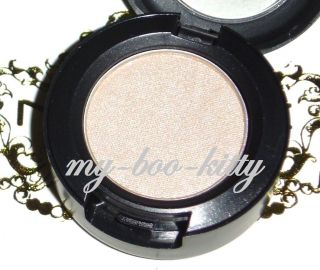 Mac Cosmetics Eyeshadow Shroom Golden Beige