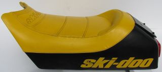 98 01 Ski Doo Mach Z Yellow Seat Assembly w Tail Light fits similar