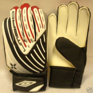 Umbro Santos Football Goalkeeper Gloves Black Size 8
