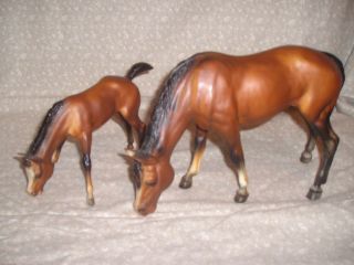 Breyer horse/Vintage !!/ Mare & Foal grazing/ 2 pcs./ nice condition