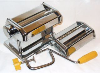ATLAS MARCATO MODEL 150 DELUXE PASTA MAKER With ATTACHMENT Very Clean