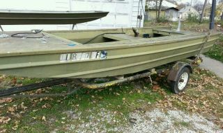 16 ft double hull no title great for duck blind Trailer has clear