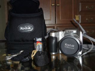 Kodak EasyShare Z710 7 1 MP Digital Camera Silver