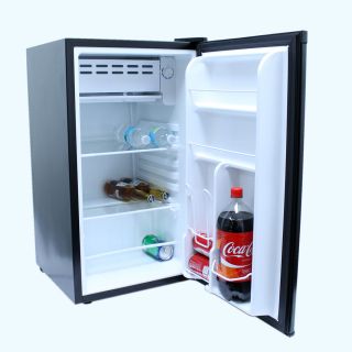 Igloo 3 2 CU ft Compact Mini Fridge Refrigerator Dorm Garage FR320