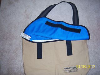 NWT     American Eagle Messenger bag/tote
