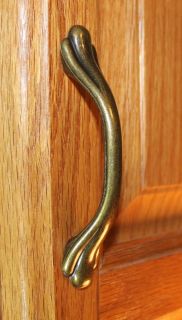 Antique Brass Cabinet Hardware Classic Paw Pull 4229 AB